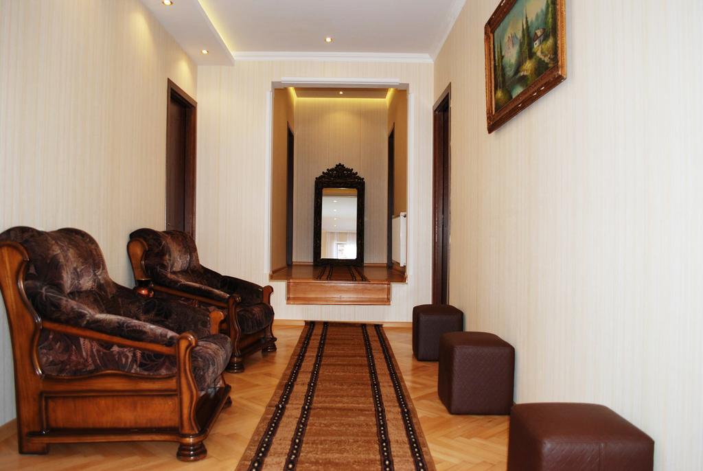 Bonus Hotel Tbilissi Extérieur photo