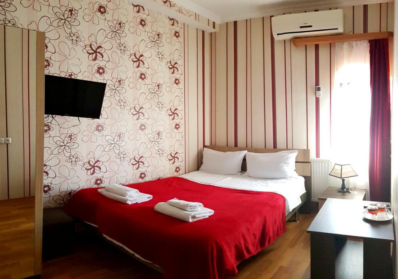 Bonus Hotel Tbilissi Extérieur photo