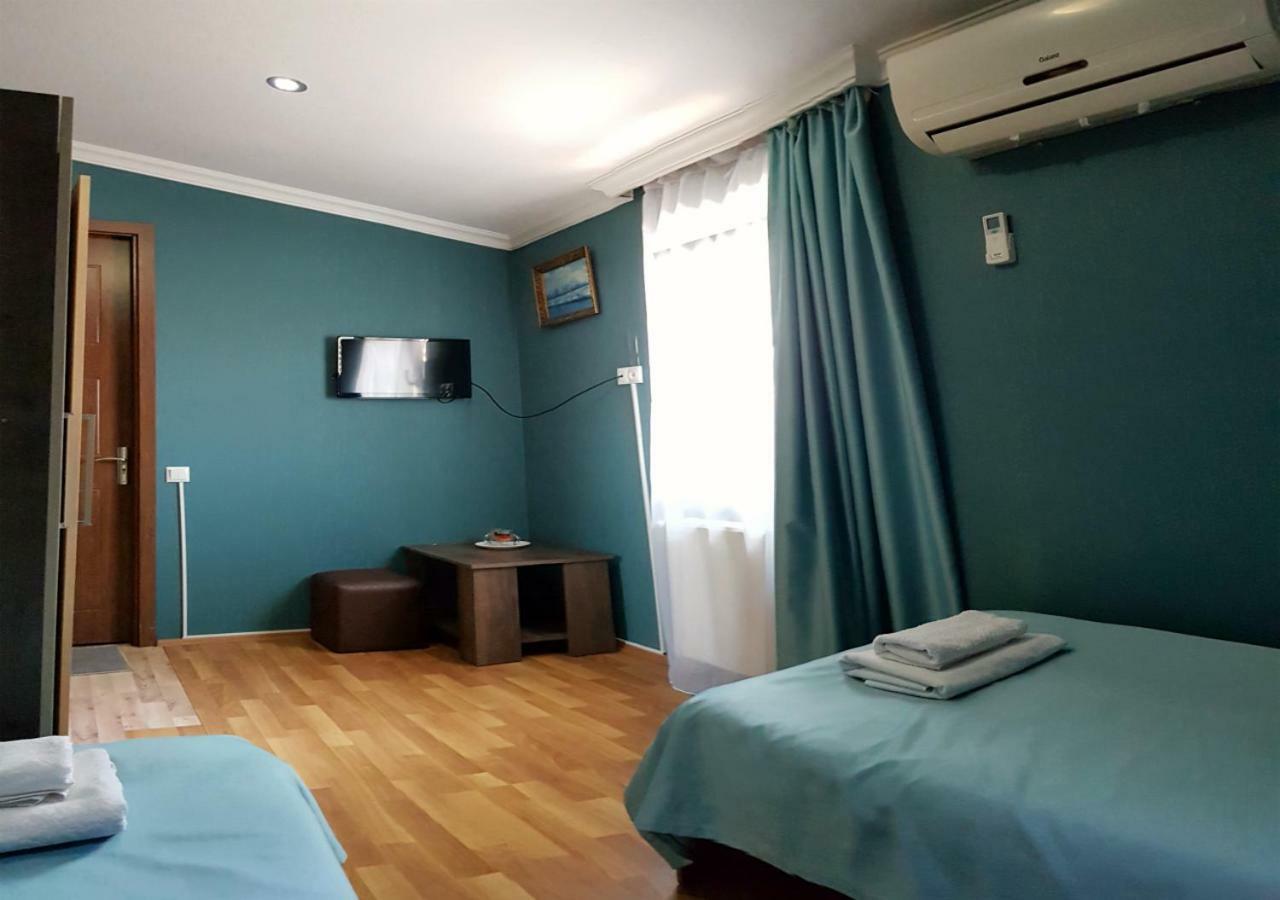 Bonus Hotel Tbilissi Extérieur photo