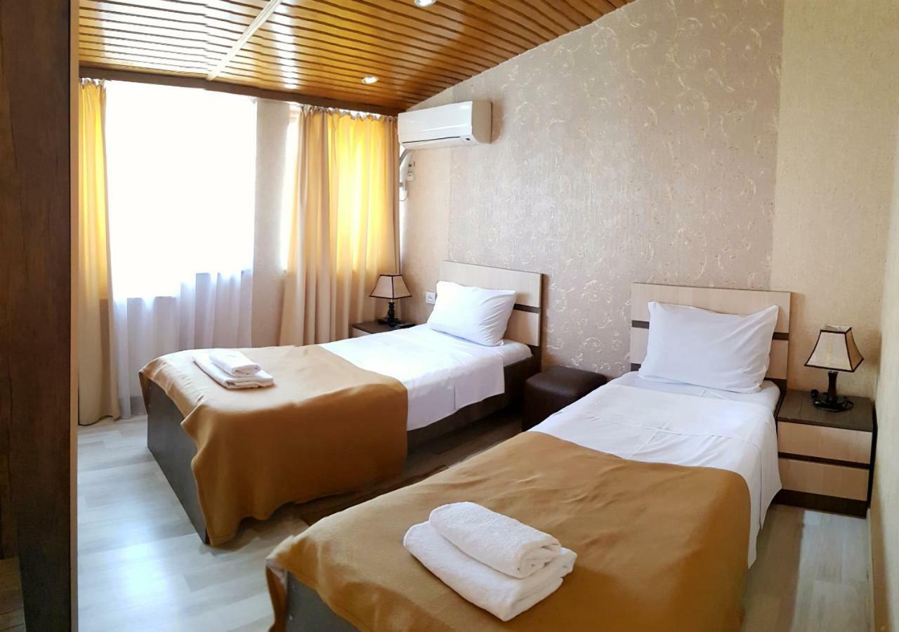 Bonus Hotel Tbilissi Extérieur photo