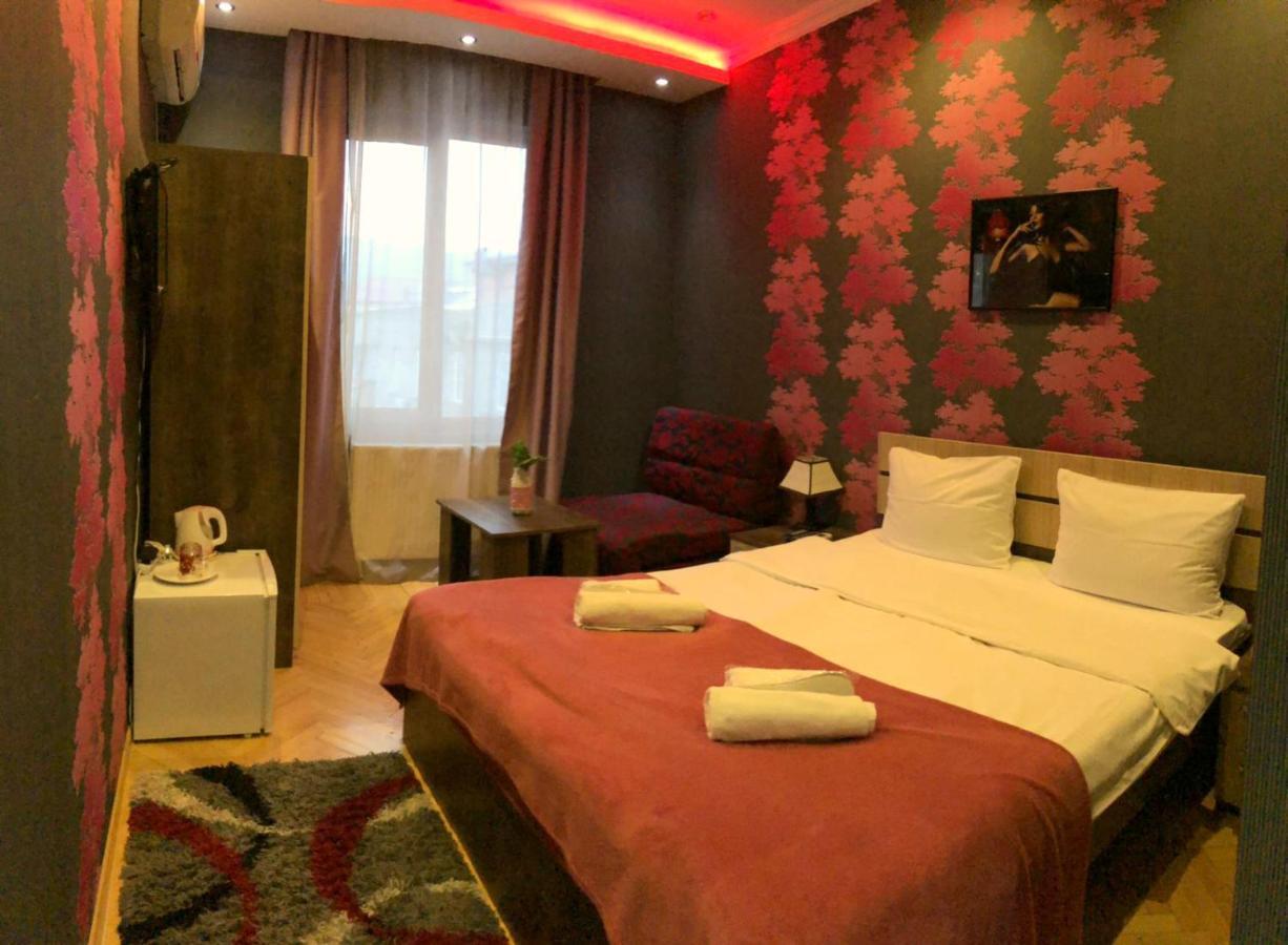 Bonus Hotel Tbilissi Extérieur photo