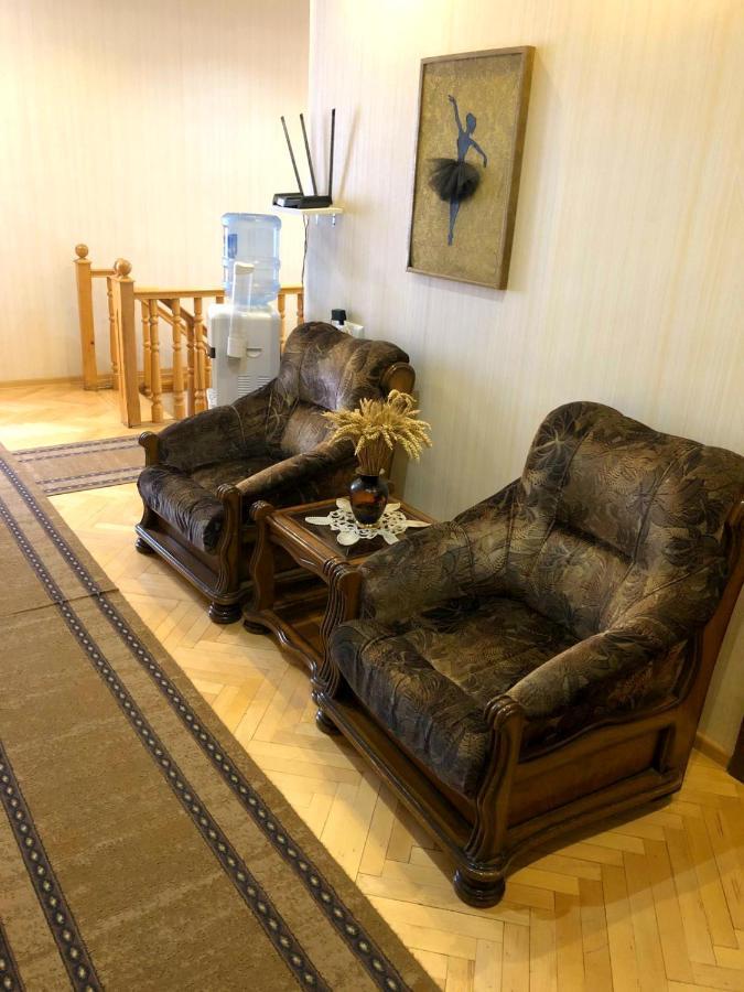 Bonus Hotel Tbilissi Extérieur photo